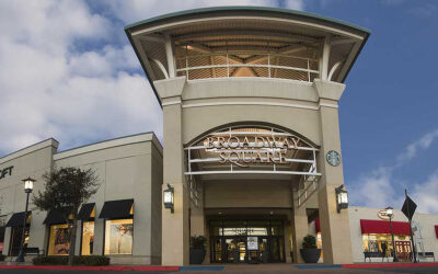 Shopping Center Pressure Washing